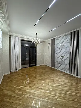 Satılır 2 otaqlı mənzil 80 m²
