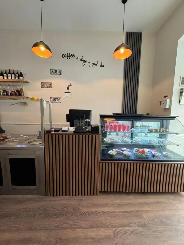 Satılır obyekt 110 m²