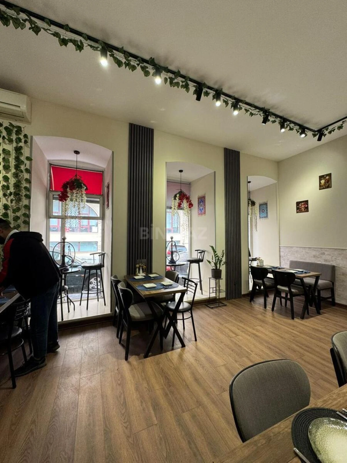 Satılır obyekt 110 m²