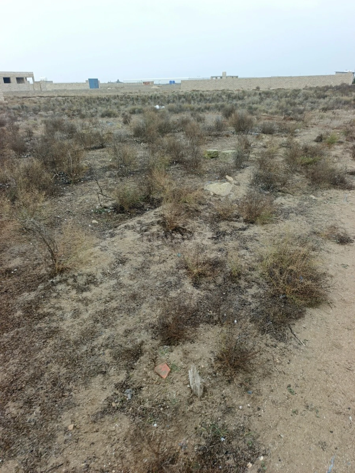 Satılır torpaq sahəsi 6 m²