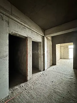 Satılır 2 otaqlı mənzil 68 m²