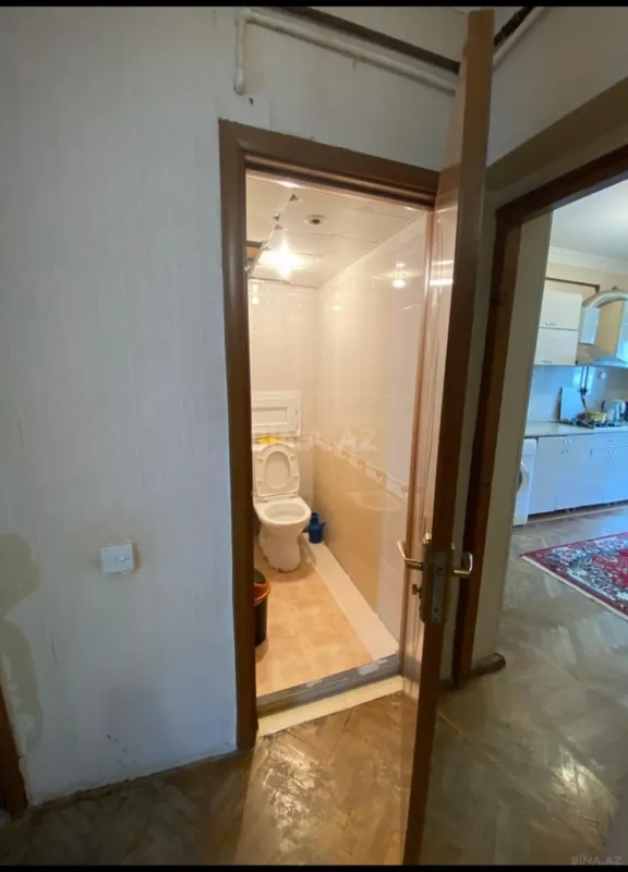 Satılır 4 otaqlı mənzil 100 m²