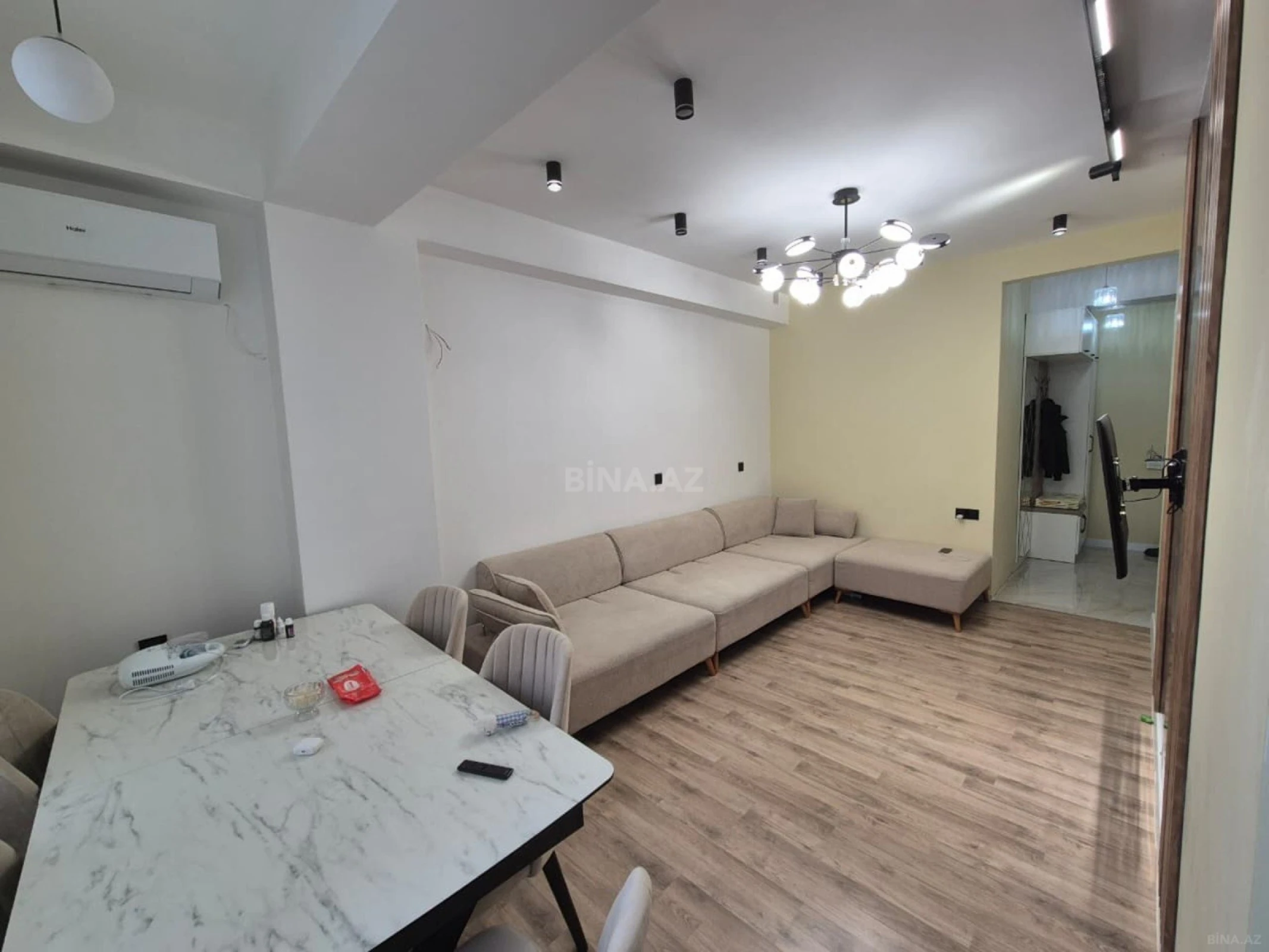 Satılır 2 otaqlı mənzil 58 m²