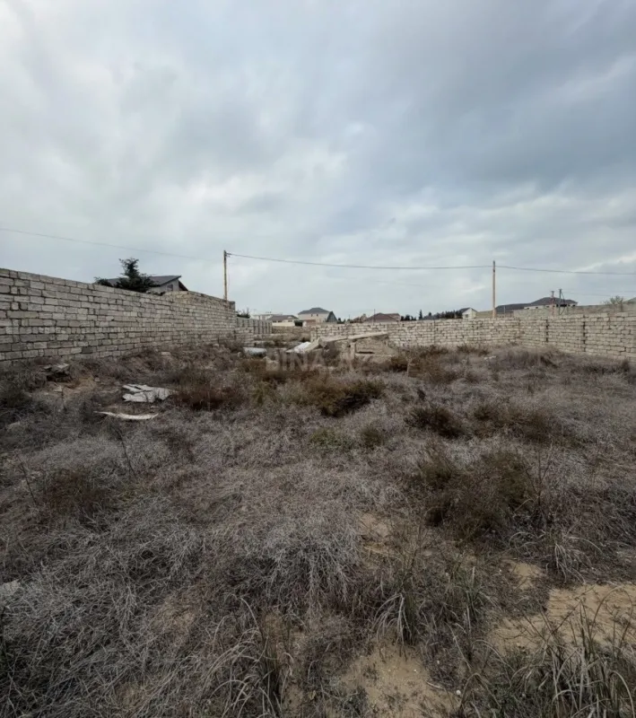 Satılır torpaq sahəsi 6 m²