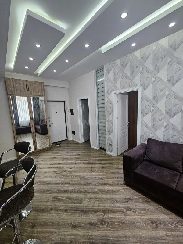 Kirayə verilir 3 otaqlı mənzil 60 m²