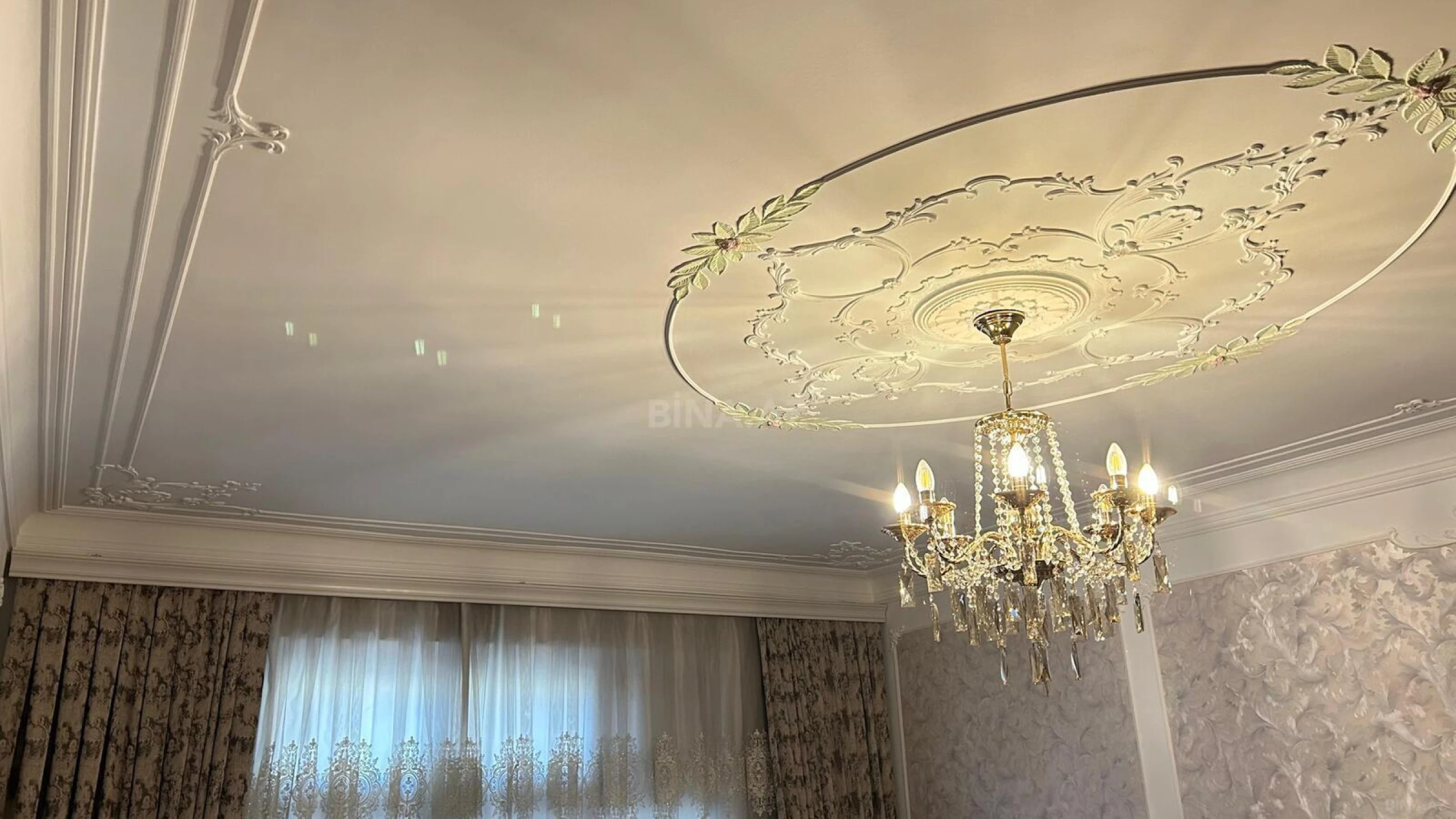 Satılır 3 otaqlı mənzil 90 m²