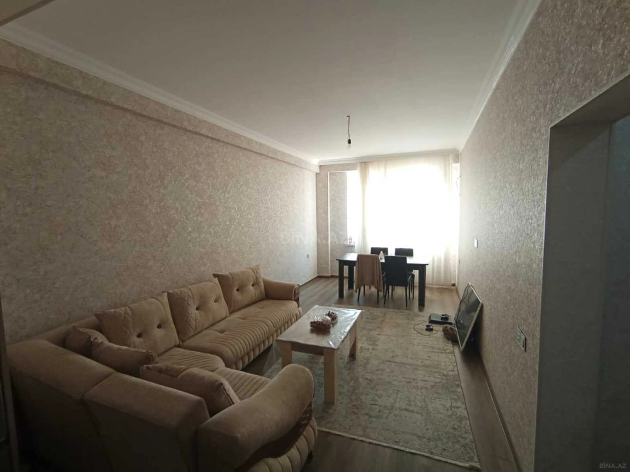 Satılır 2 otaqlı mənzil 68 m²