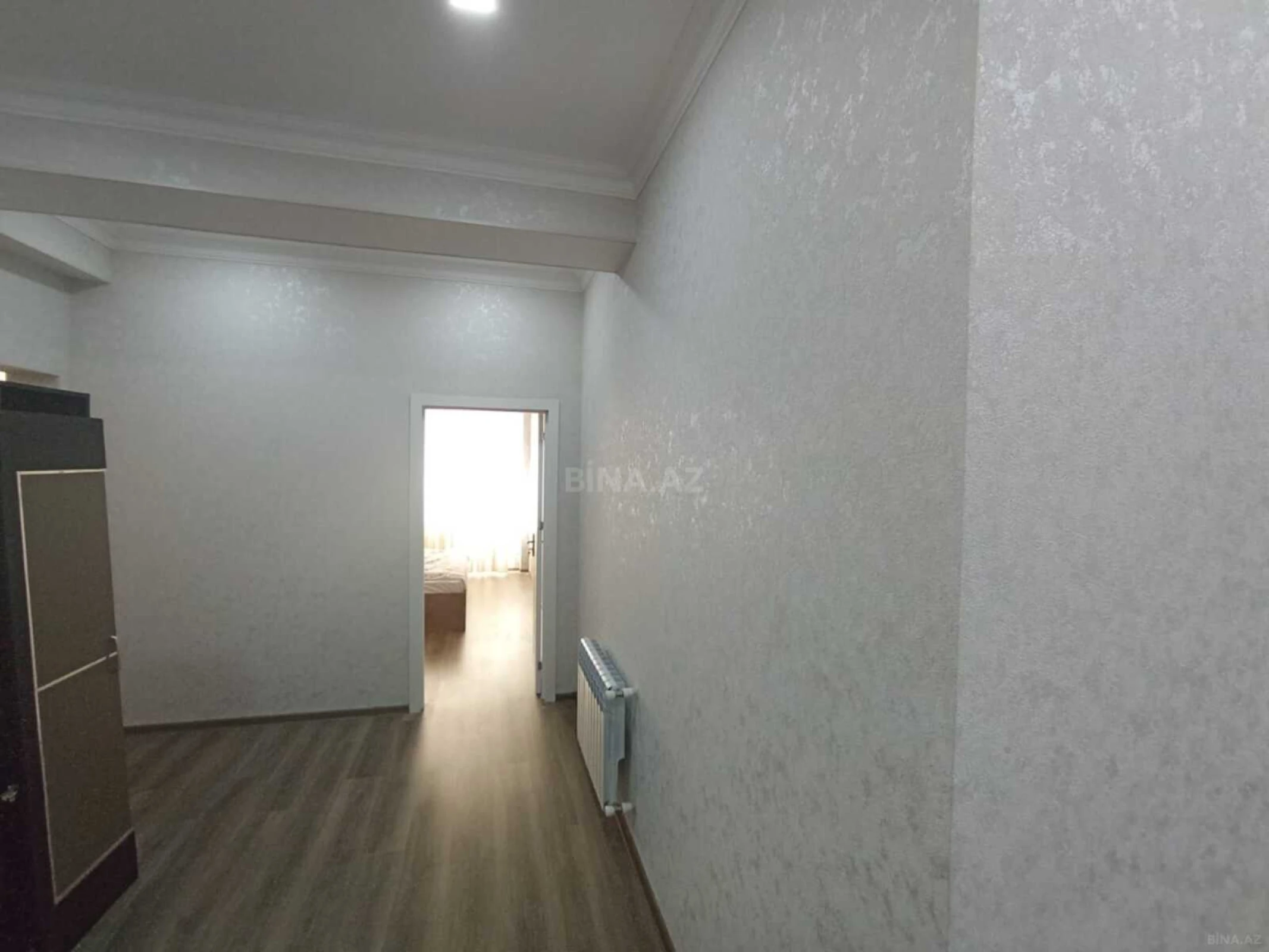 Satılır 2 otaqlı mənzil 68 m²