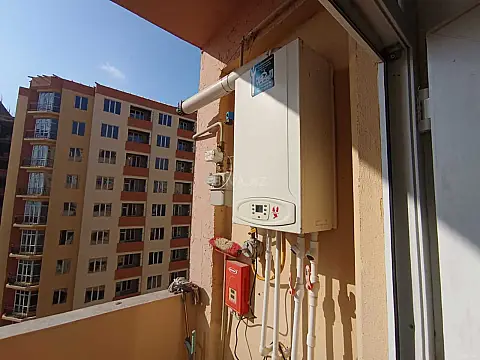 Satılır 2 otaqlı mənzil 68 m²