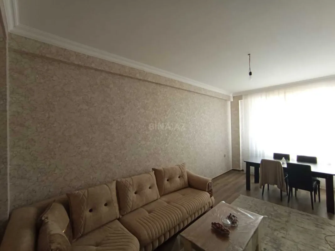 Satılır 2 otaqlı mənzil 68 m²