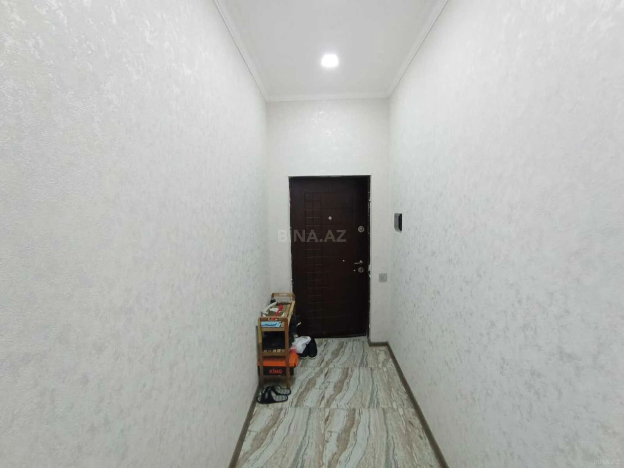 Satılır 2 otaqlı mənzil 68 m²