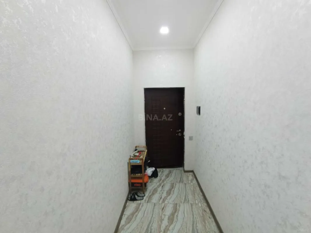 Satılır 2 otaqlı mənzil 68 m²