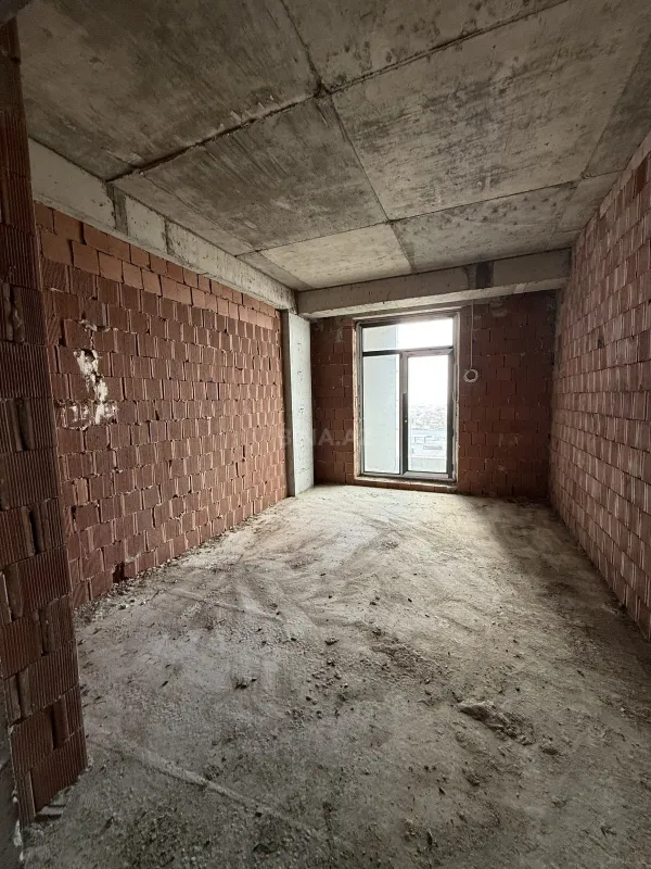 Satılır 3 otaqlı mənzil 97.4 m²