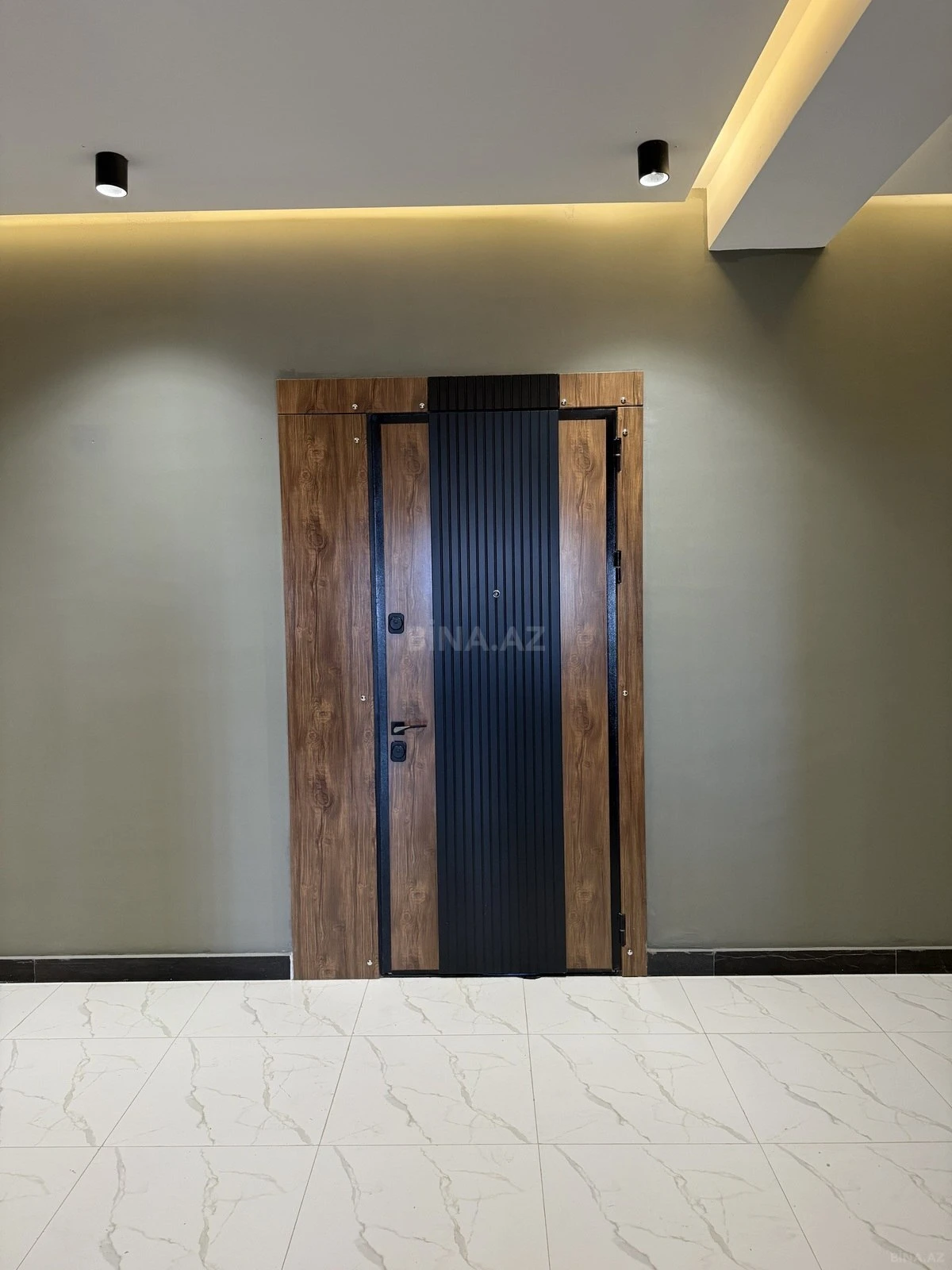 Satılır 3 otaqlı mənzil 97.4 m²