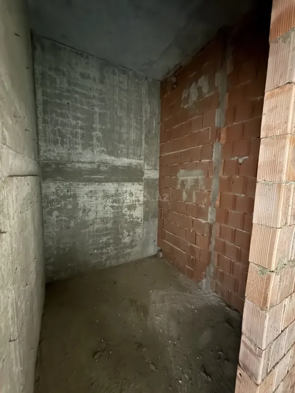 Satılır 3 otaqlı mənzil 97.4 m²