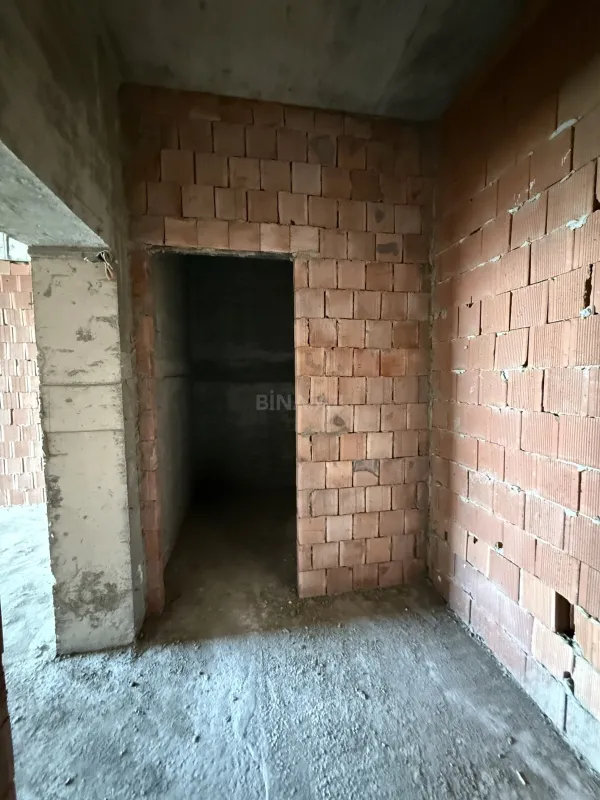 Satılır 3 otaqlı mənzil 97.4 m²