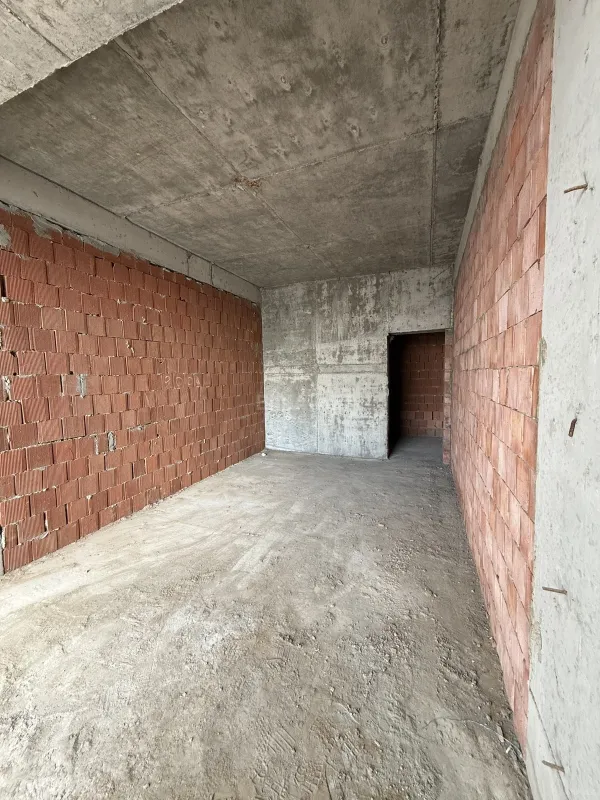 Satılır 3 otaqlı mənzil 97.4 m²