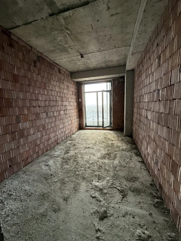 Satılır 3 otaqlı mənzil 97.4 m²