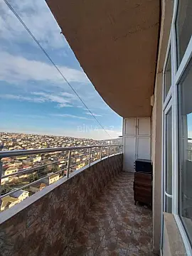 Satılır 2 otaqlı mənzil 58 m²