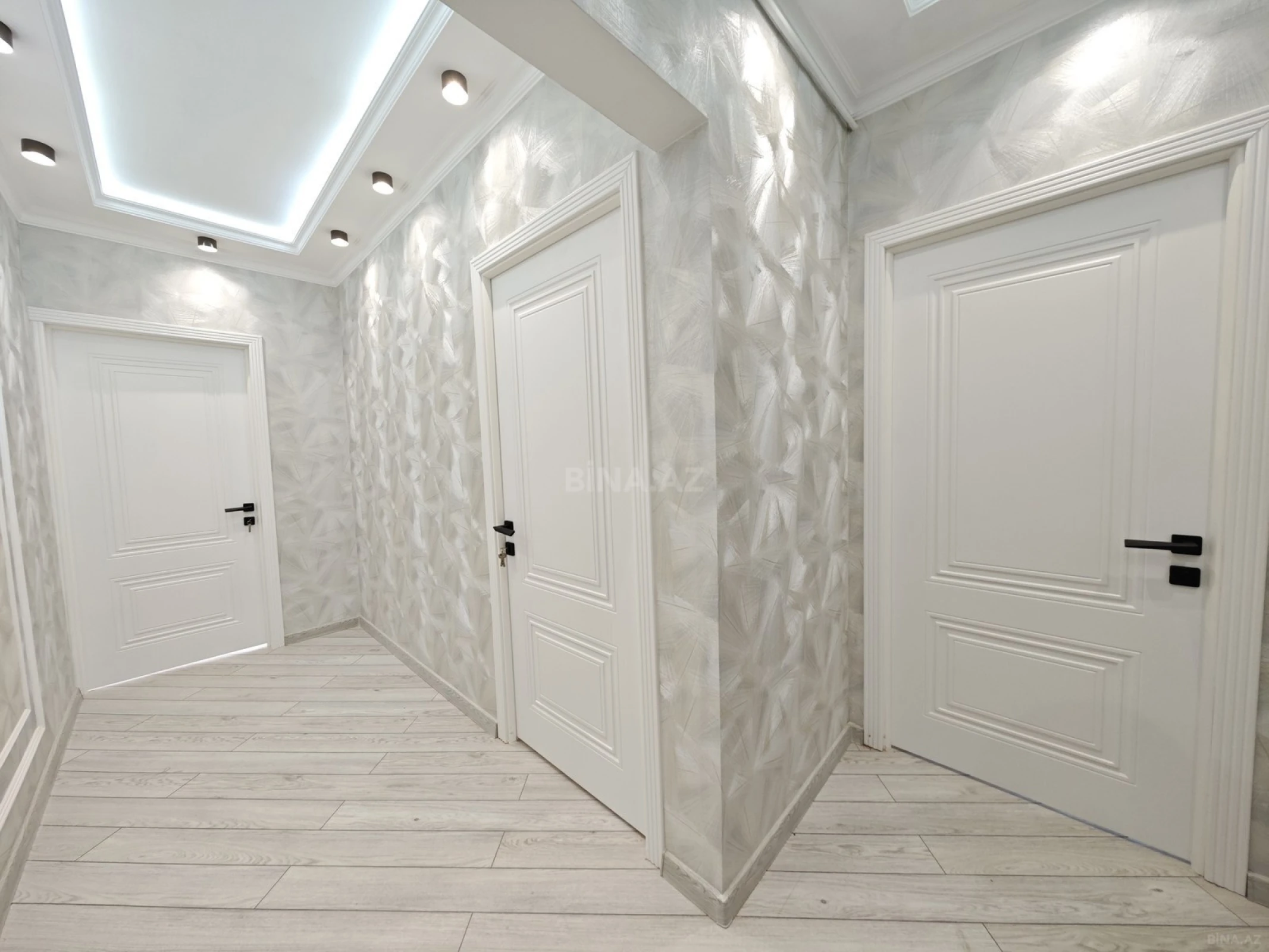 Satılır 3 otaqlı mənzil 60 m²