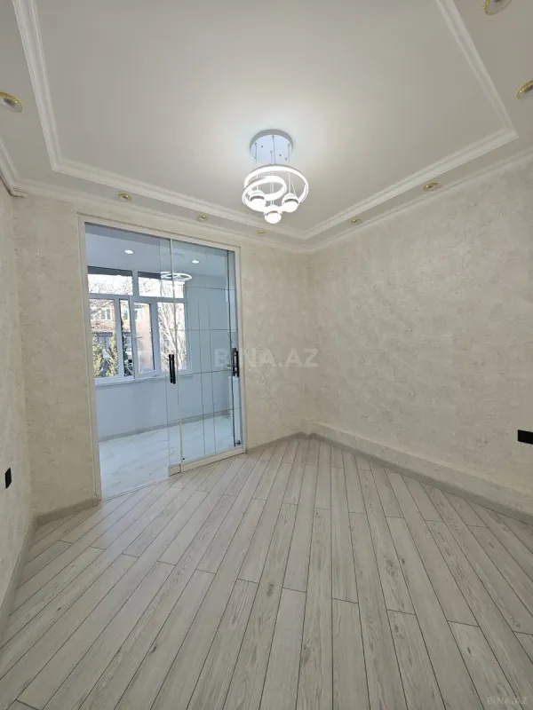 Satılır 3 otaqlı mənzil 60 m²