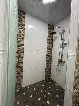 Kirayə verilir 2 otaqlı mənzil 90 m²