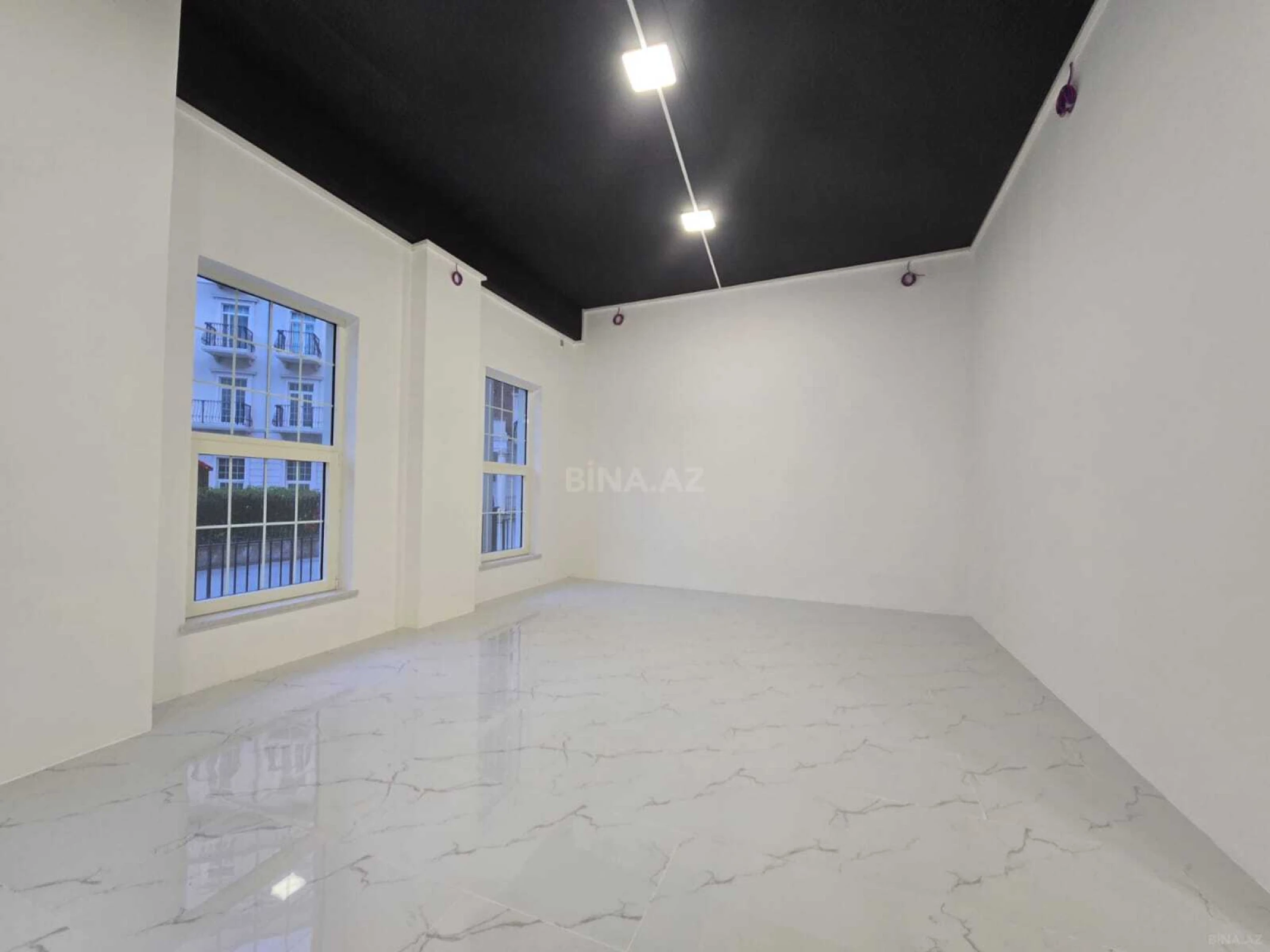 Kirayə verilir 4 otaqlı ofis 124 m²