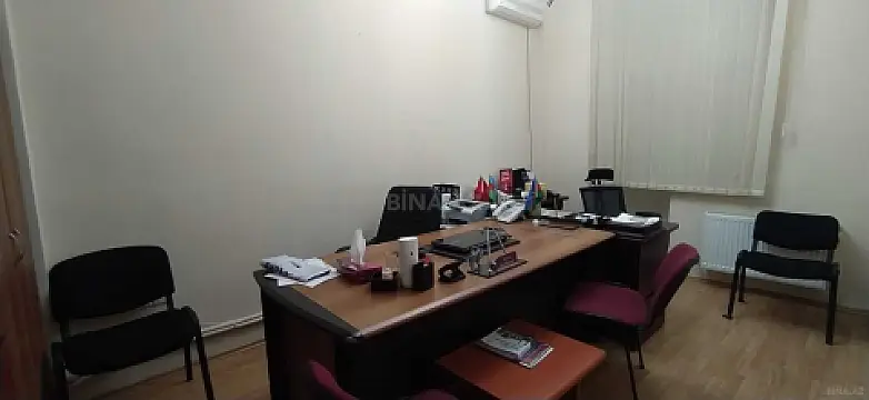 Kirayə verilir 3 otaqlı ofis 100 m²