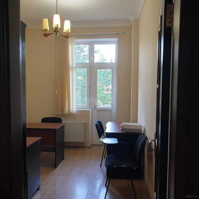 Kirayə verilir 3 otaqlı ofis 100 m²