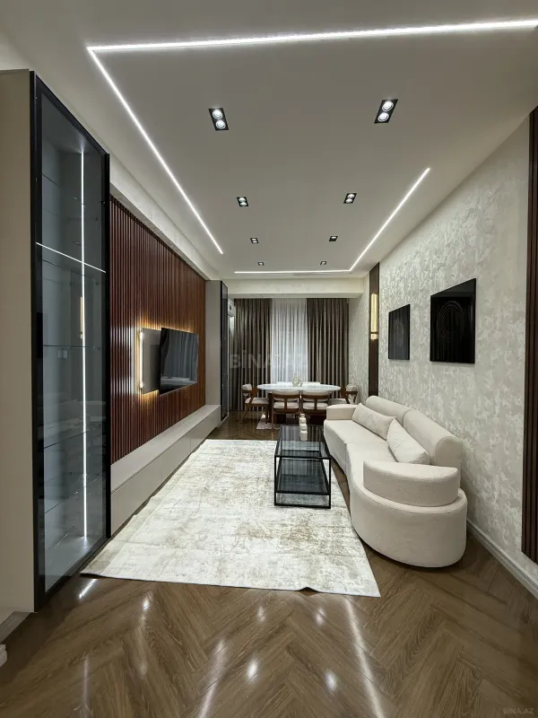 Satılır 2 otaqlı mənzil 98 m²