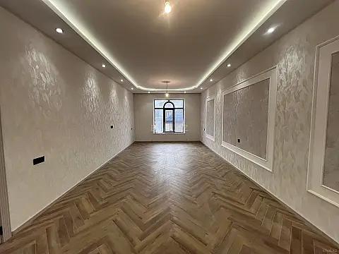 Satılır 6 otaqlı həyət evi 220 m²