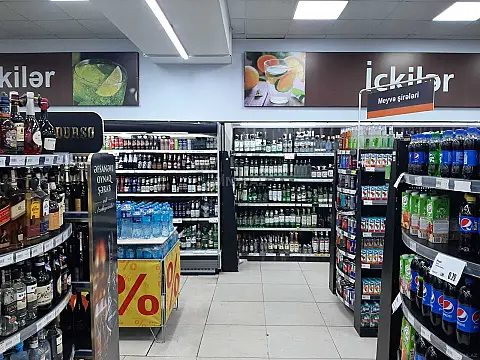 Satılır obyekt 2100 m²