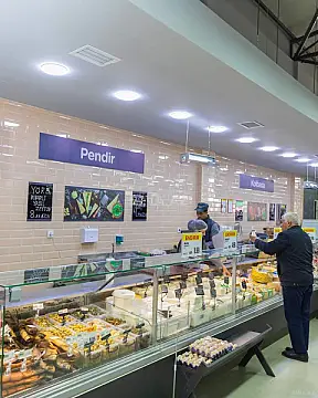 Satılır obyekt 2100 m²