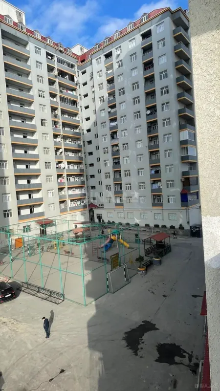 Satılır 2 otaqlı mənzil 84.5 m²