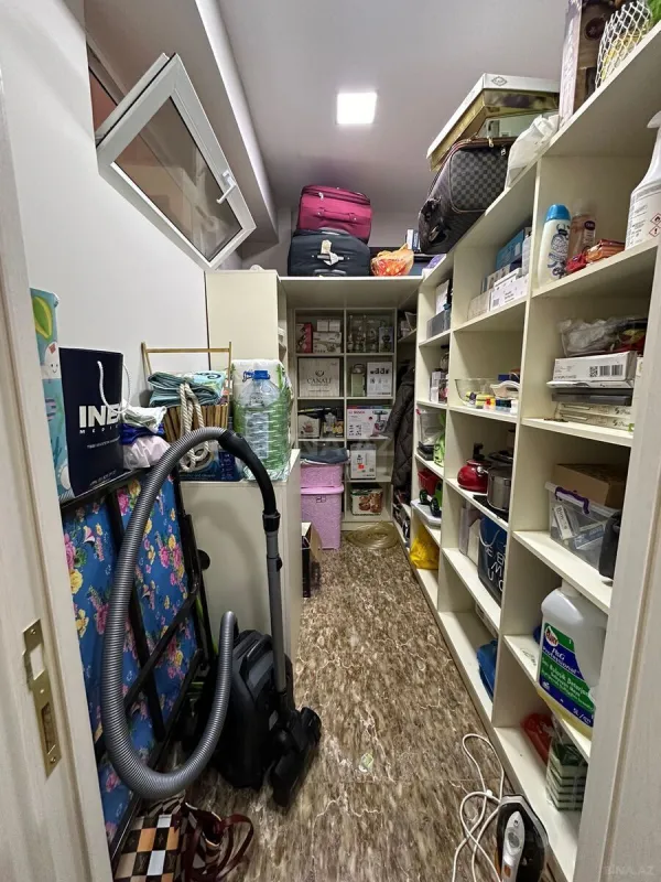 Satılır 2 otaqlı mənzil 84.5 m²