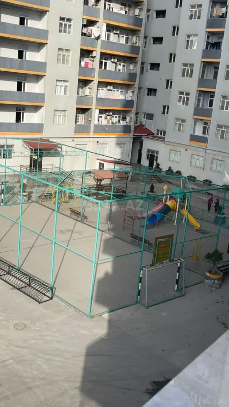 Satılır 2 otaqlı mənzil 84.5 m²