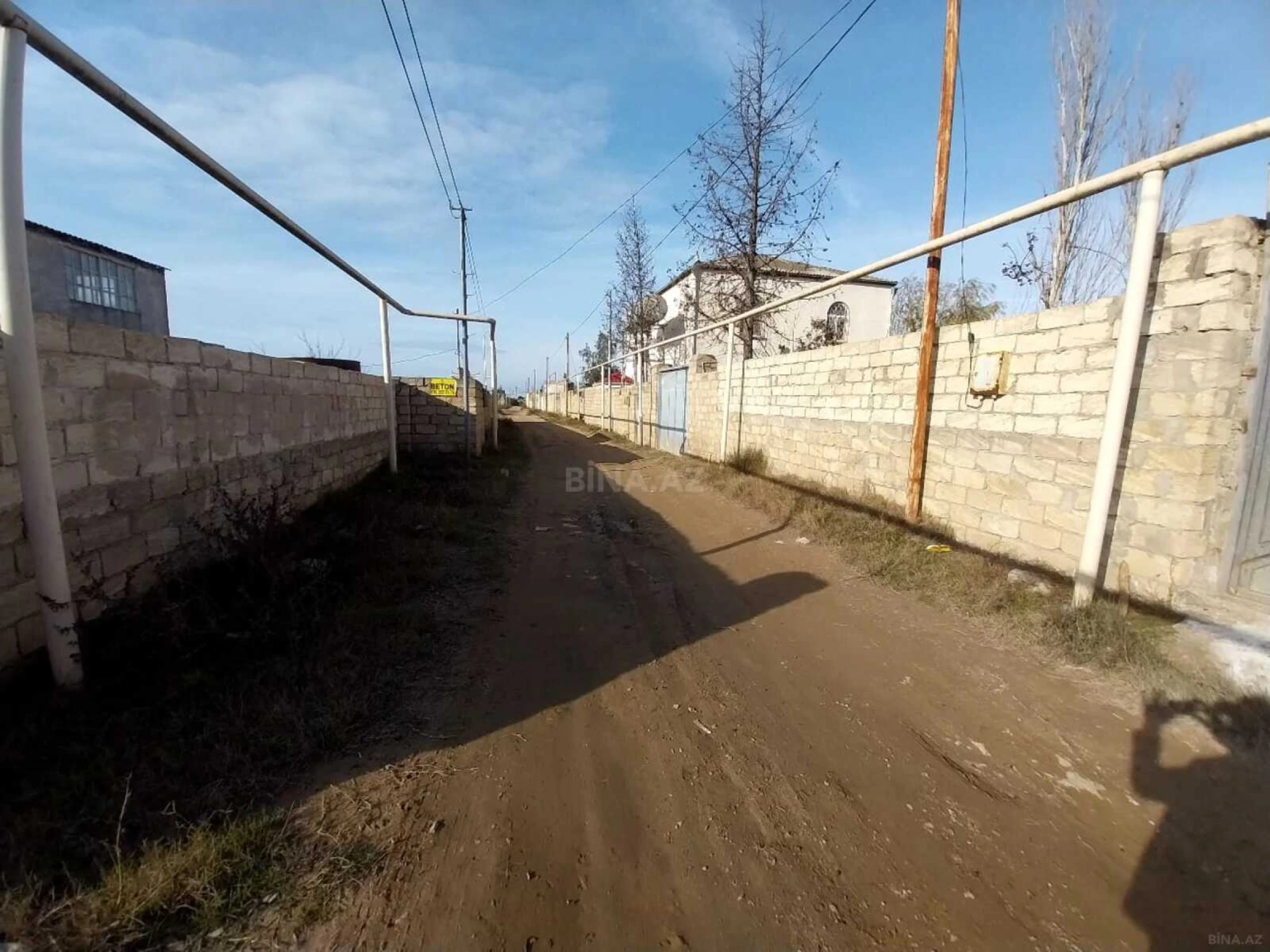 Satılır torpaq sahəsi 12 m²