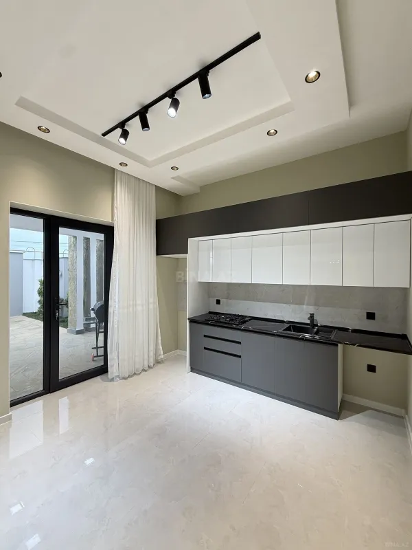 Satılır 4 otaqlı həyət evi 160 m²