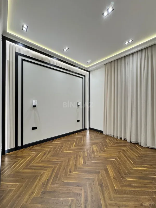 Satılır 5 otaqlı həyət evi 230 m²
