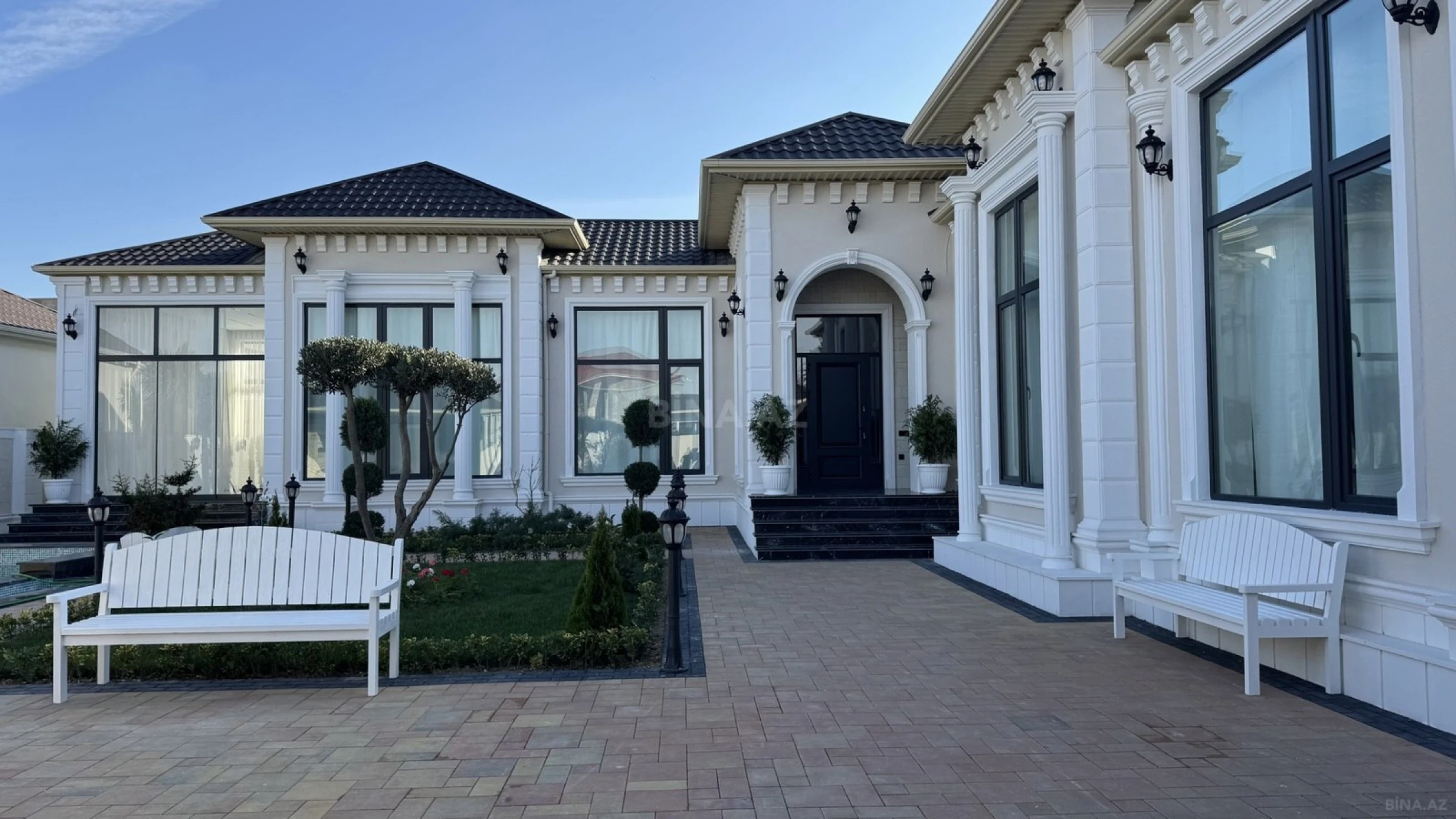 Satılır 5 otaqlı həyət evi 230 m²