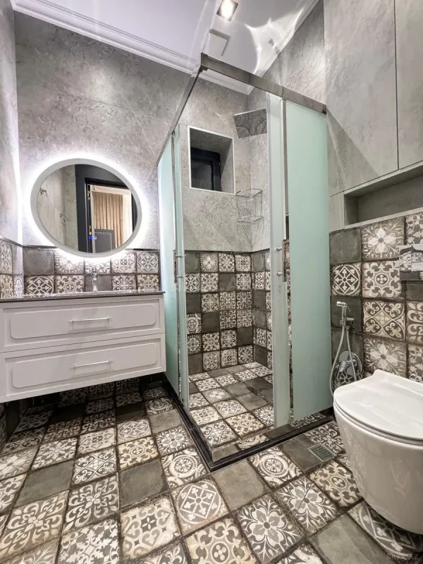 Satılır 5 otaqlı həyət evi 230 m²
