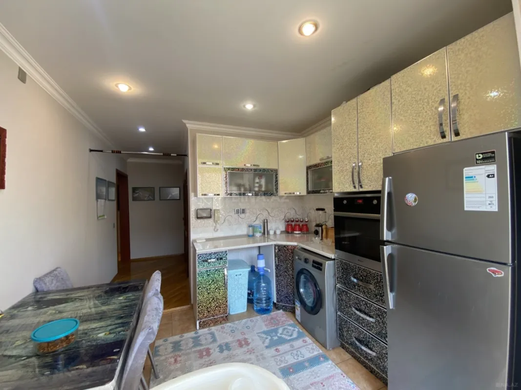 Satılır 3 otaqlı mənzil 80 m²