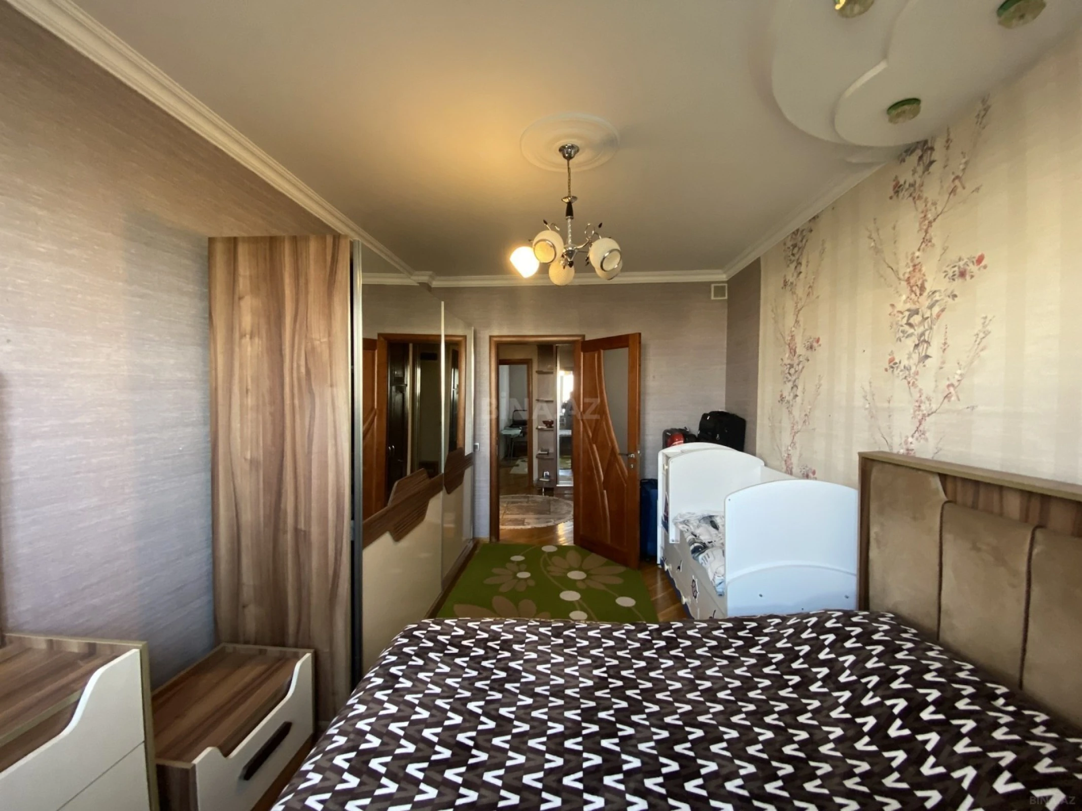 Satılır 3 otaqlı mənzil 80 m²