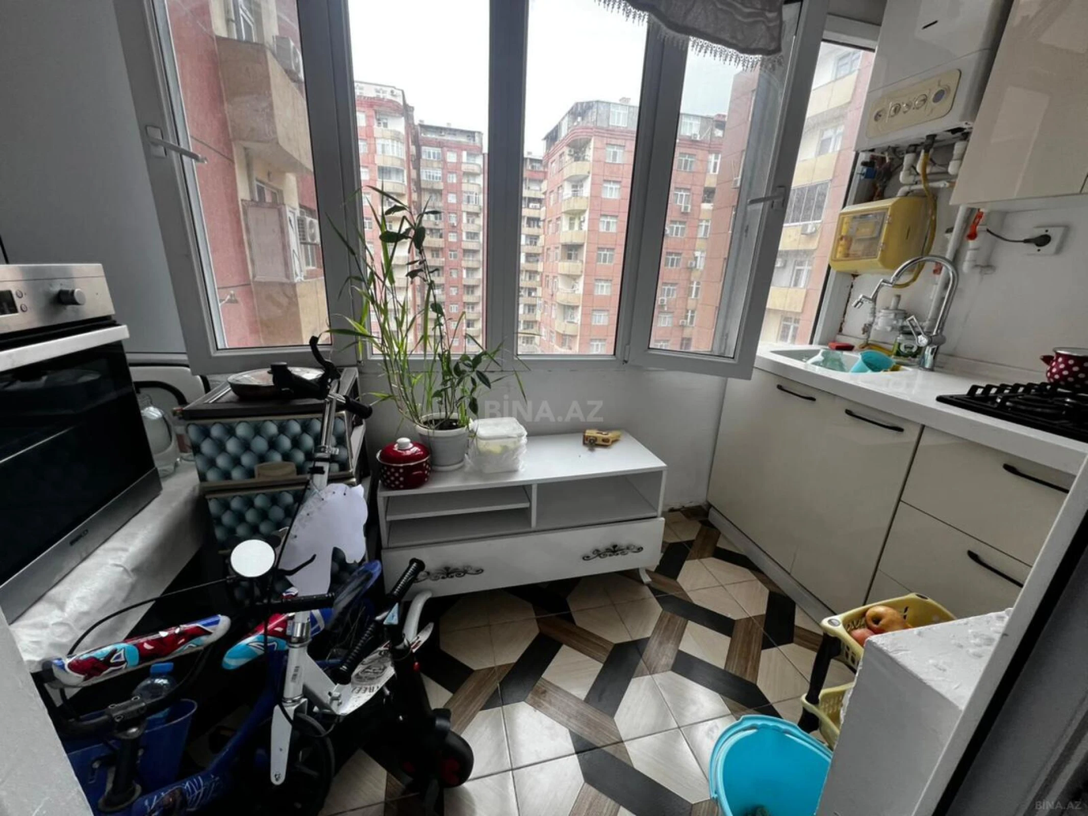 Satılır 2 otaqlı mənzil 95 m²
