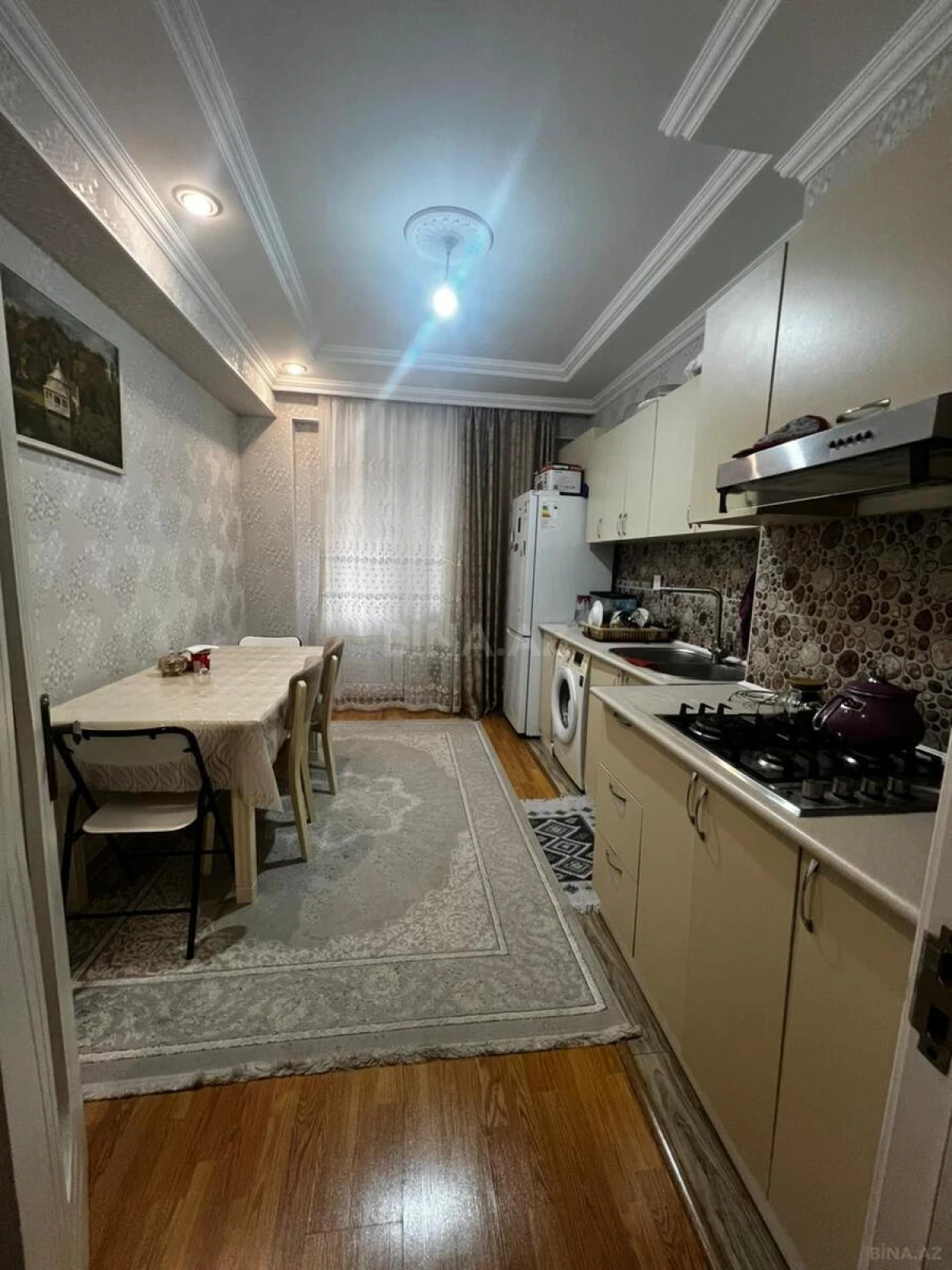 Satılır 2 otaqlı mənzil 95 m²