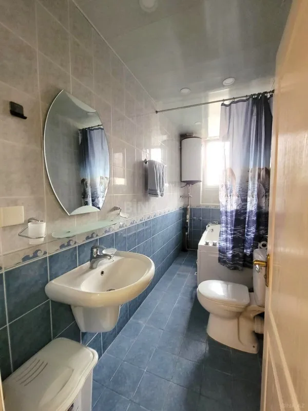 Satılır 2 otaqlı mənzil 65 m²