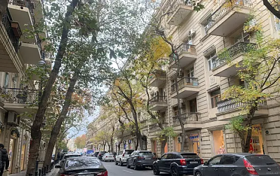 Satılır 2 otaqlı mənzil 65 m² — Bakı, Sahil qəs. 2 otaq 65.00 m²