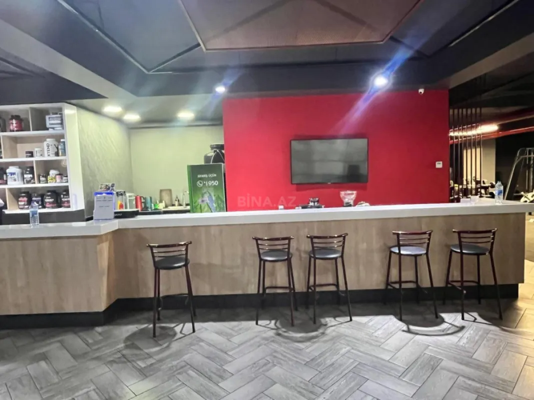 Kirayə verilir obyekt 970 m²