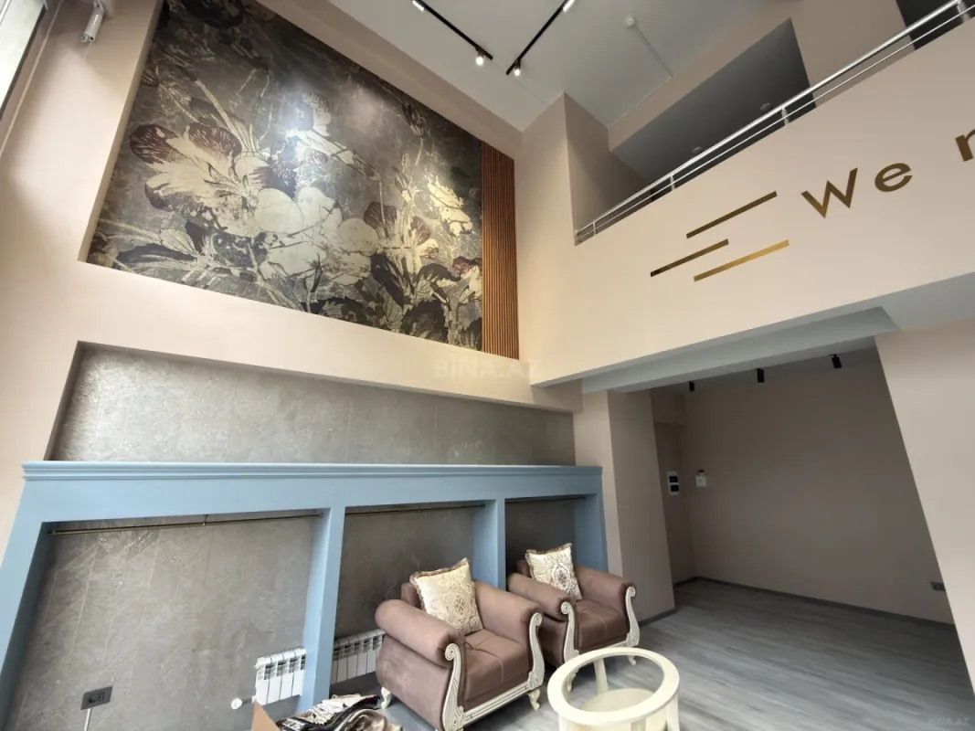 Satılır obyekt 353 m²