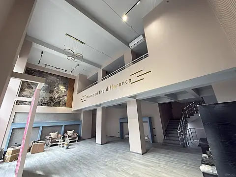 Satılır obyekt 353 m² — Bakı, Yeni Günəşli 353.00 m²